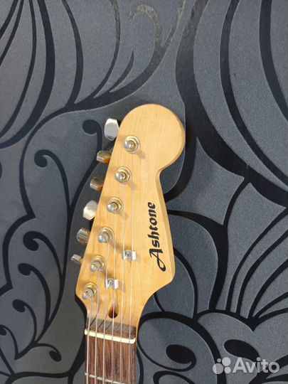 Электрогитара Ashtone SSH stratocaster
