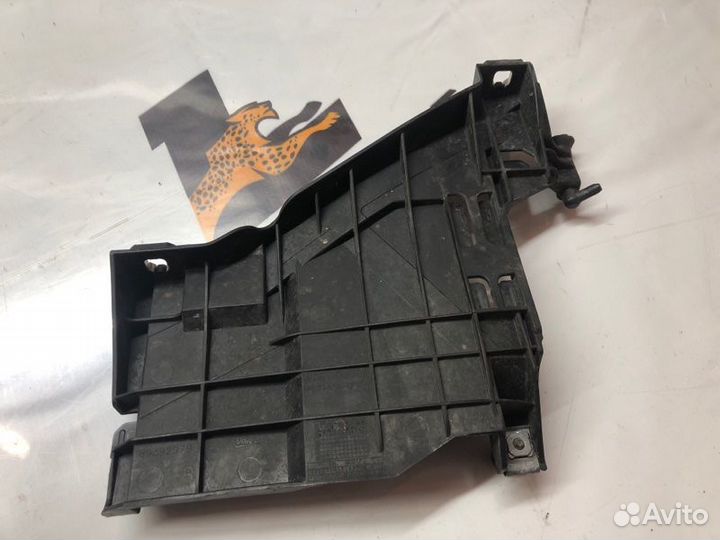 Крепление фары правое Audi A5 8T3 2011