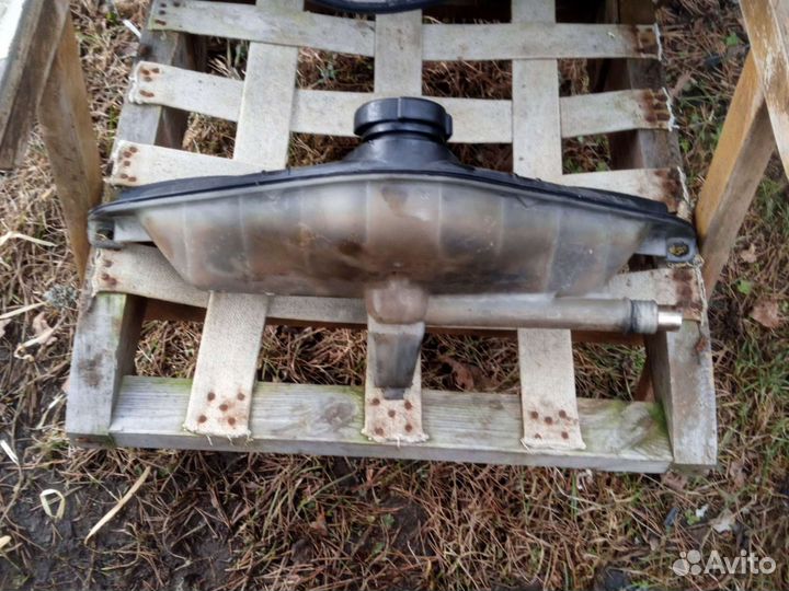 Расширительный бачек