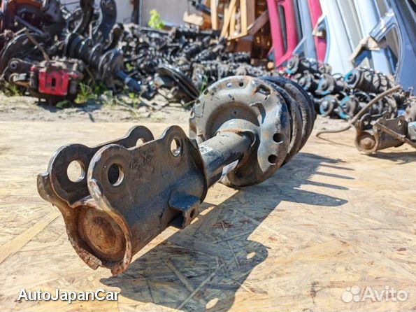 Передняя левая стойка Хендай Туксон 3 2015-2023