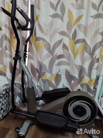 Эллиптический тренажер clear fit