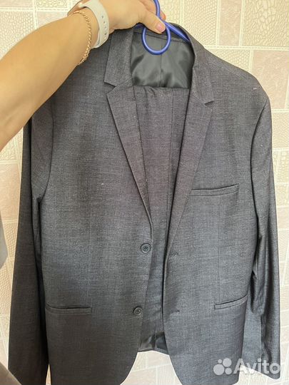 Школьный костюм