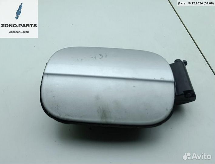 Лючок бака 4F0010395 на Audi A6 C6 (2004-2011)