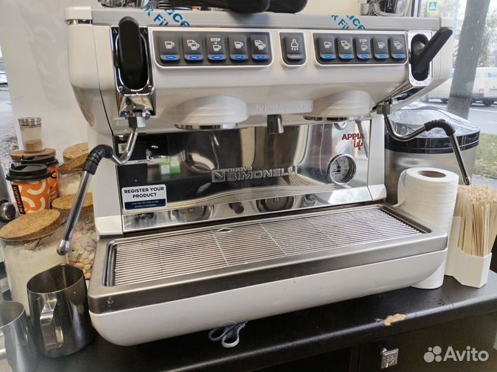 Кофемашина Nuova Simonelli Appia Life Compact 2GrV