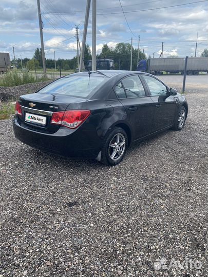 Chevrolet Cruze 1.6 МТ, 2010, 132 000 км