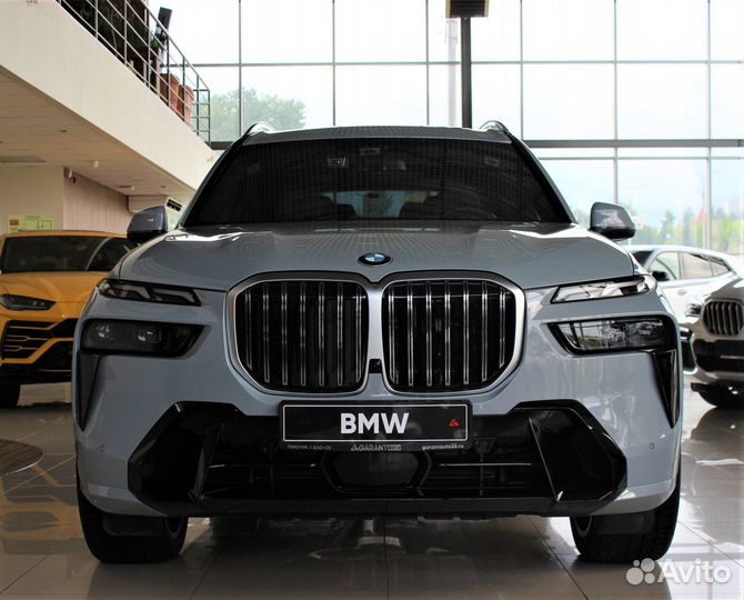 BMW X7 3.0 AT, 2023, 1 км