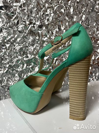 Босоножки vitacci