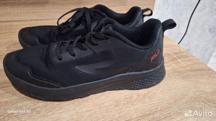 Кроссовки fila