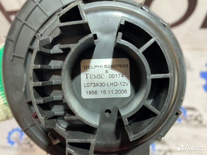 Моторчик отопителя Opel Astra Gtc H L08 Z19DTH / J