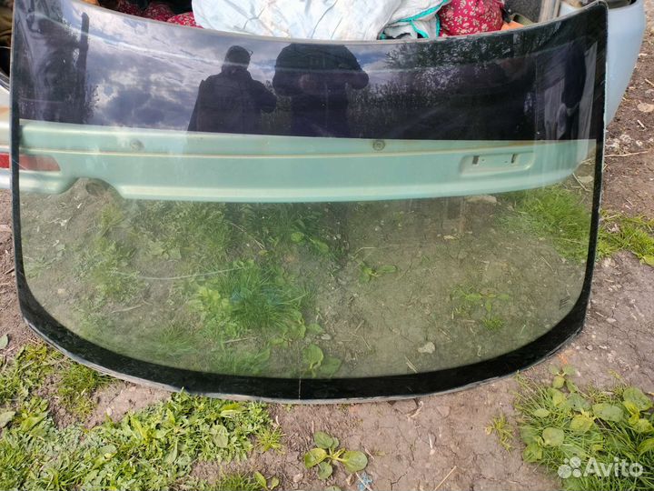 Лобовое стекло на priora