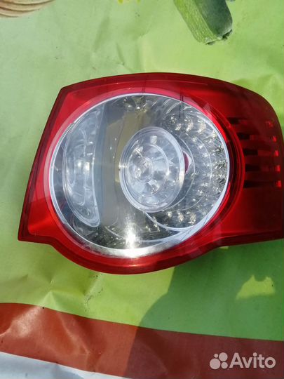 Задний фонарь Фольксваген Джетта