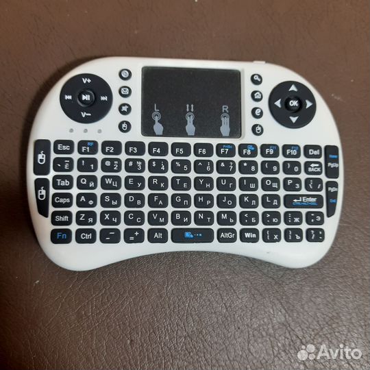 Беспроводная клавиатура Rii Mini i8