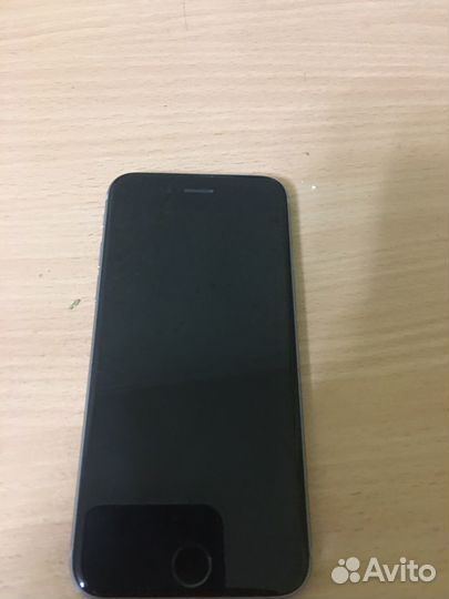 iPhone 6S, 64 ГБ
