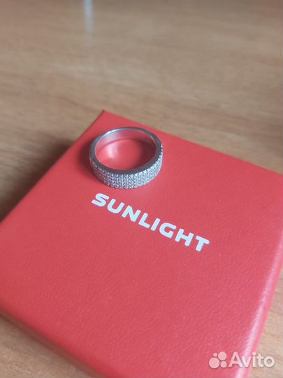 Серебряное кольцо sunlight