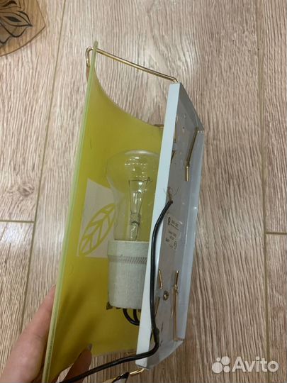 Светильник настенный