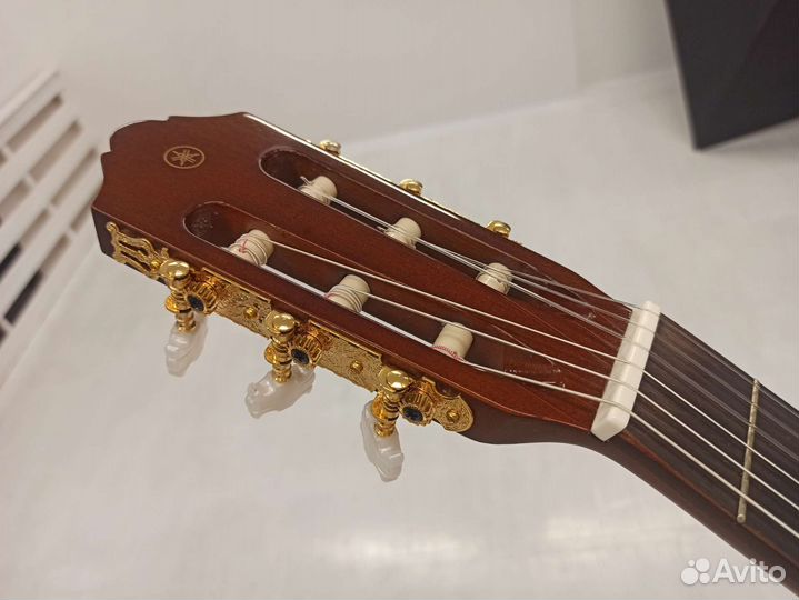 Классическая гитара yamaha c70