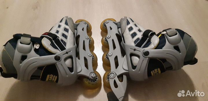 Роликовые коньки