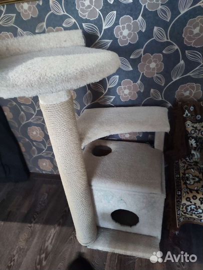 Когтеточка домик для кошки бу