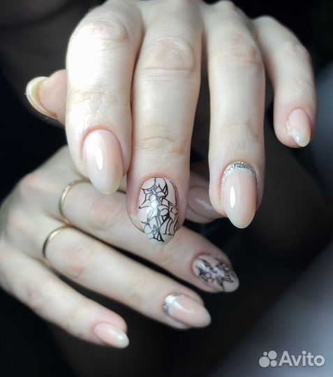 Маникюр, педикюр