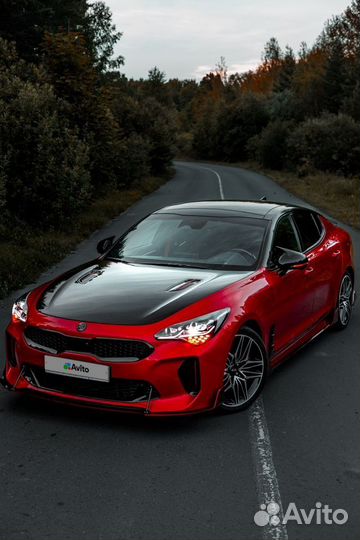 Kia Stinger 3.3 AT, 2022, 32 000 км
