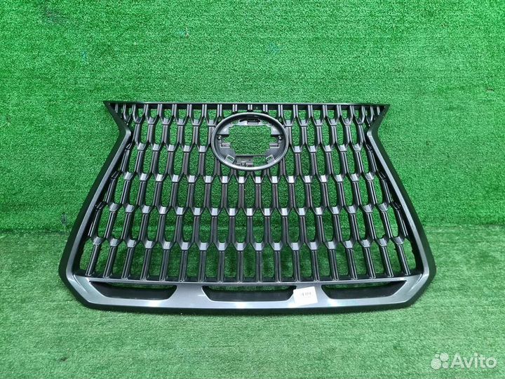 Решетка радиатора Lexus NX200/NX250/NX350