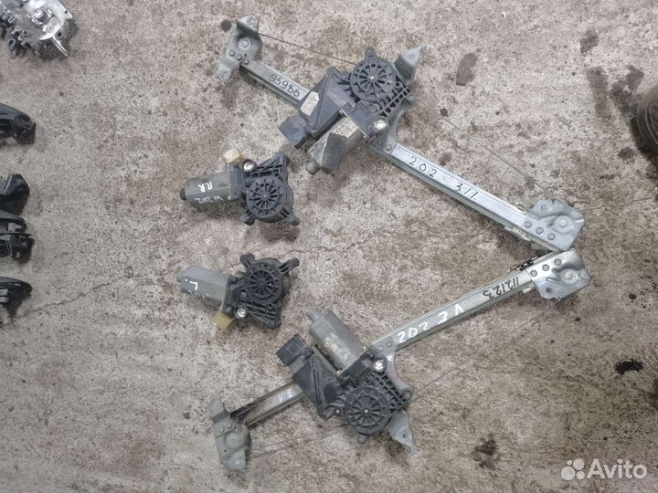 Стеклоподъемники mercedes w202