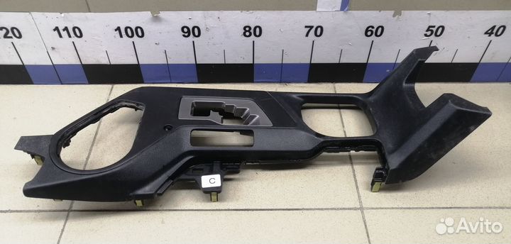 Накладка декоративная RAV 4 2013