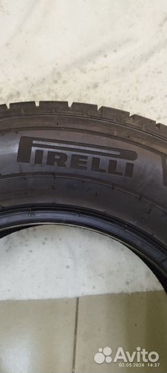 Pirelli Carrier 215/70 R15C