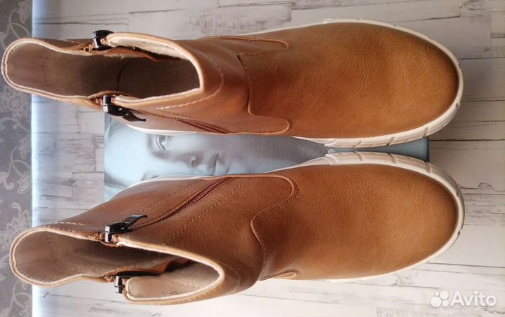 Ботинки женские новые