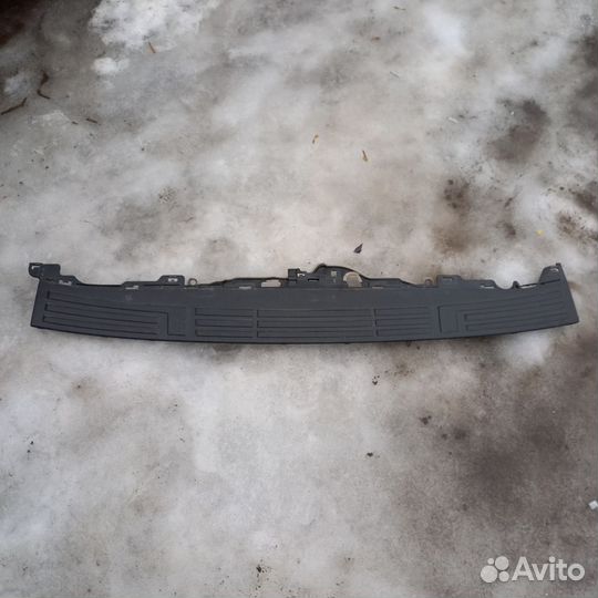 Накладка заднего бампера Toyota Land Cruiser Prado