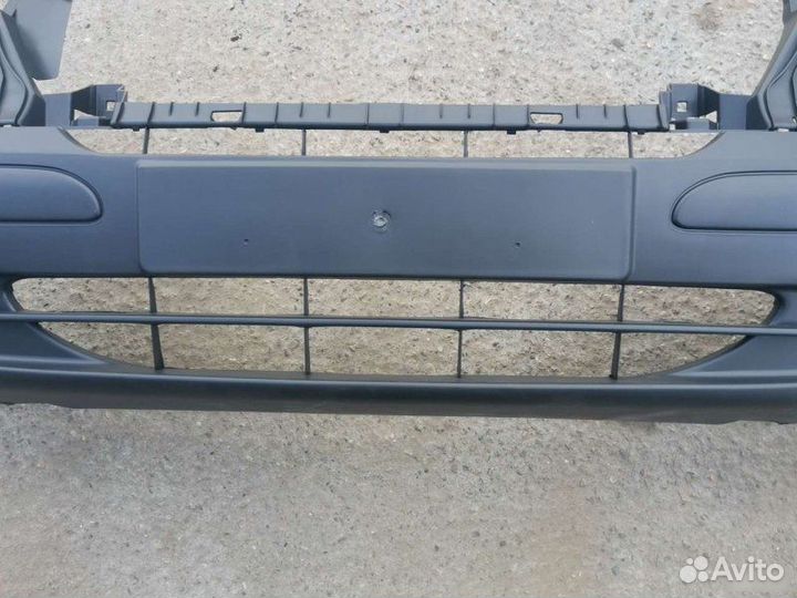 Бампер Mercedes Vito W639