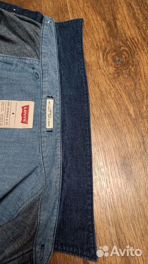 Джинсовая рубашка levis р.М