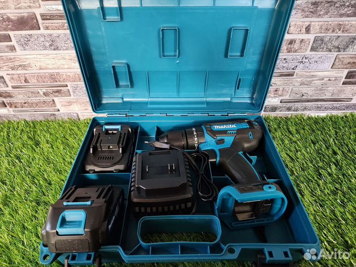 Шуруповерт Makita 36v с металлическим патроном