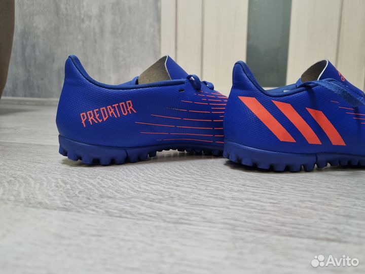 Бутсы сороконожки adidas predator