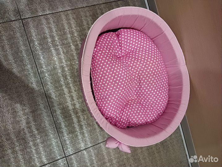 Лежанка для кошки