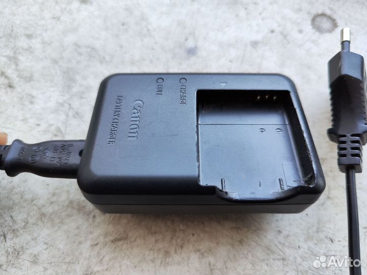 Зарядное устройство Canon CB-2LAE для акб NB-8L