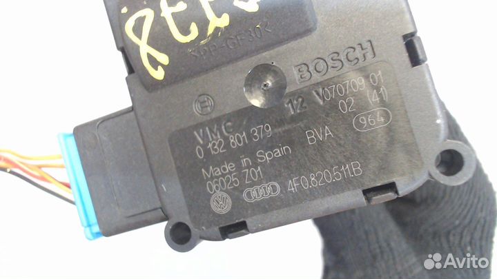 Электропривод отопителя Audi Q7, 2010