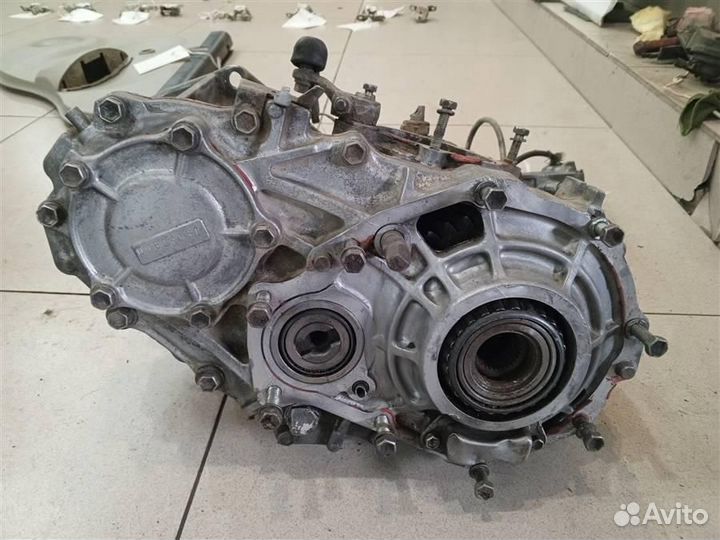 Коробка раздаточная Toyota Land Cruiser