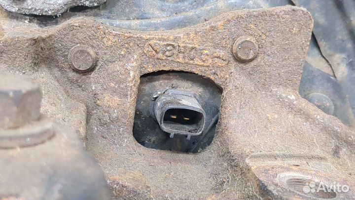 Ступица (кулак, цапфа) правая задняя Toyota Camry V40