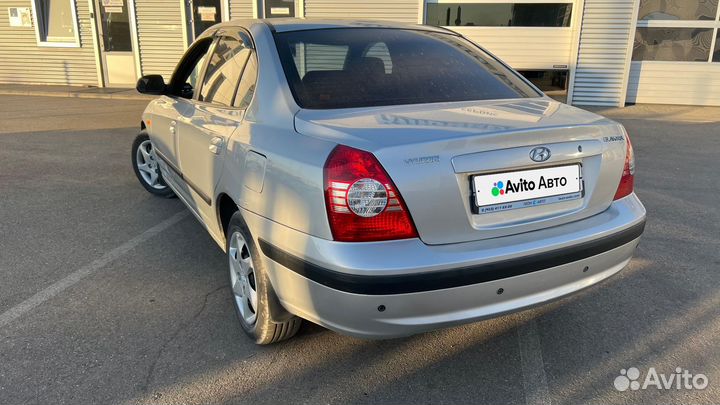 Hyundai Elantra 1.6 AT, 2005, 200 000 км