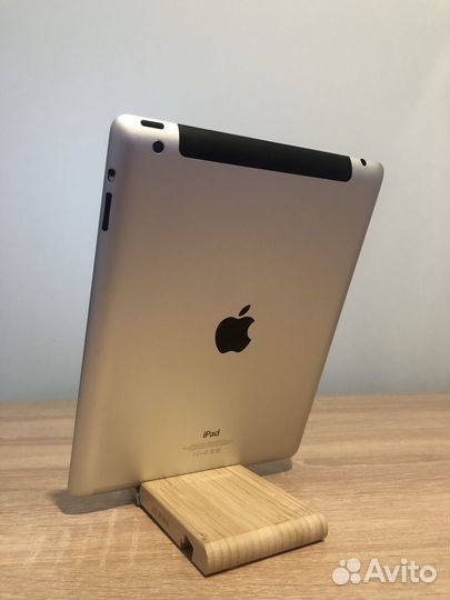 Планшет iPad 32GB Wi-Fi + Cellular MD526RS/A