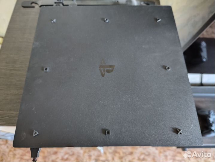 Sony PS4 pro 2tb