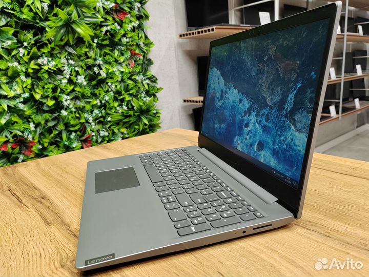 Lenovo с Full HD для учебы с гарантией