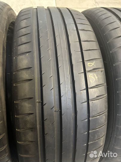 Michelin Pilot Sport 4 225/45 R19