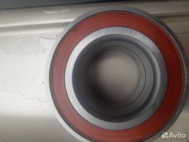 Продам подшипники