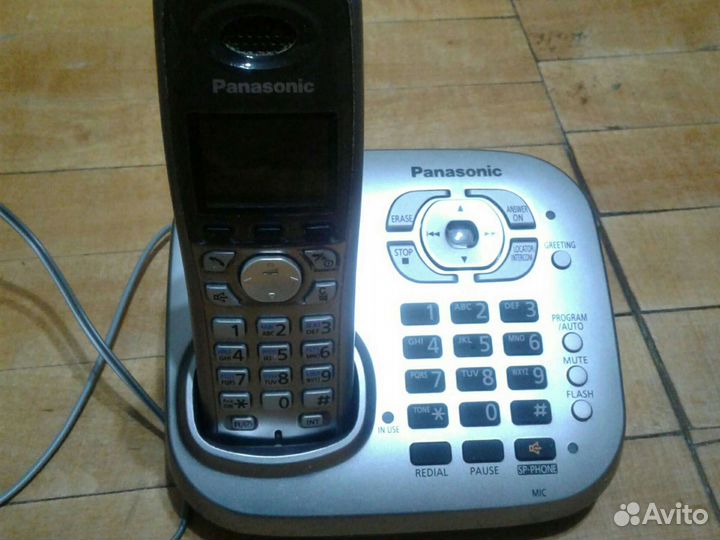 Panasonic телефон