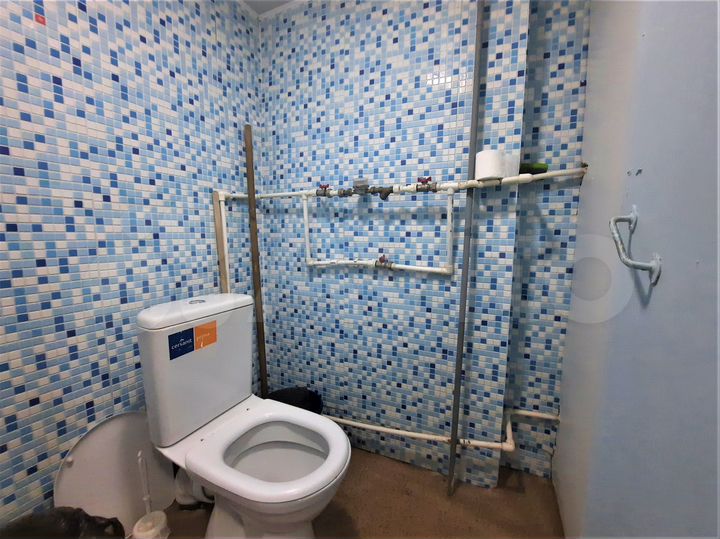 Помещения на первой линии, 220 м²