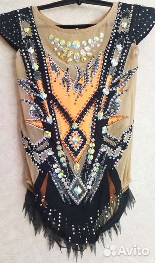 Сдам в аренду/продам купальник для худ. гимнастики