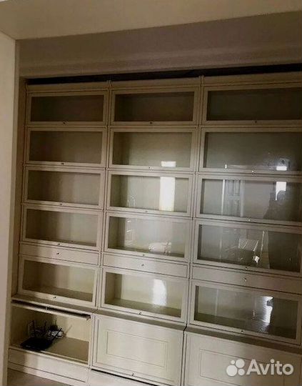 Библиотека на заказ в Санкт-Петербурге