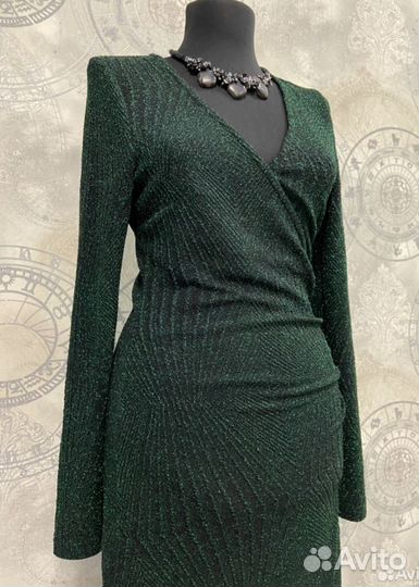 Вечернее платье